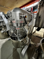 Миксер планетарный VIATTO B-20P