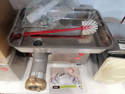 Мясорубка Koneteollisuus Oy (KT) LM-82/P Unger Мясорубка Koneteollisuus Oy (KT) LM-82/P Unger